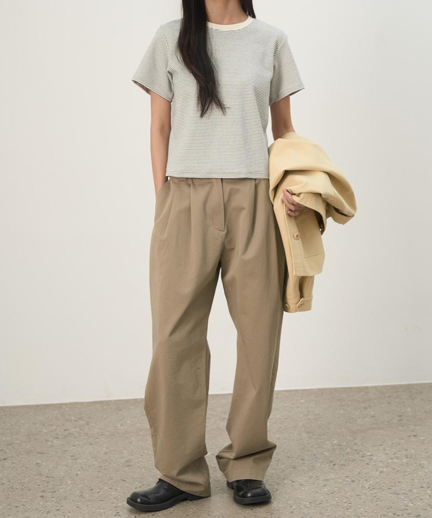 Leopeusaideuhwaiteulabel Pin Tuck Pants Humus