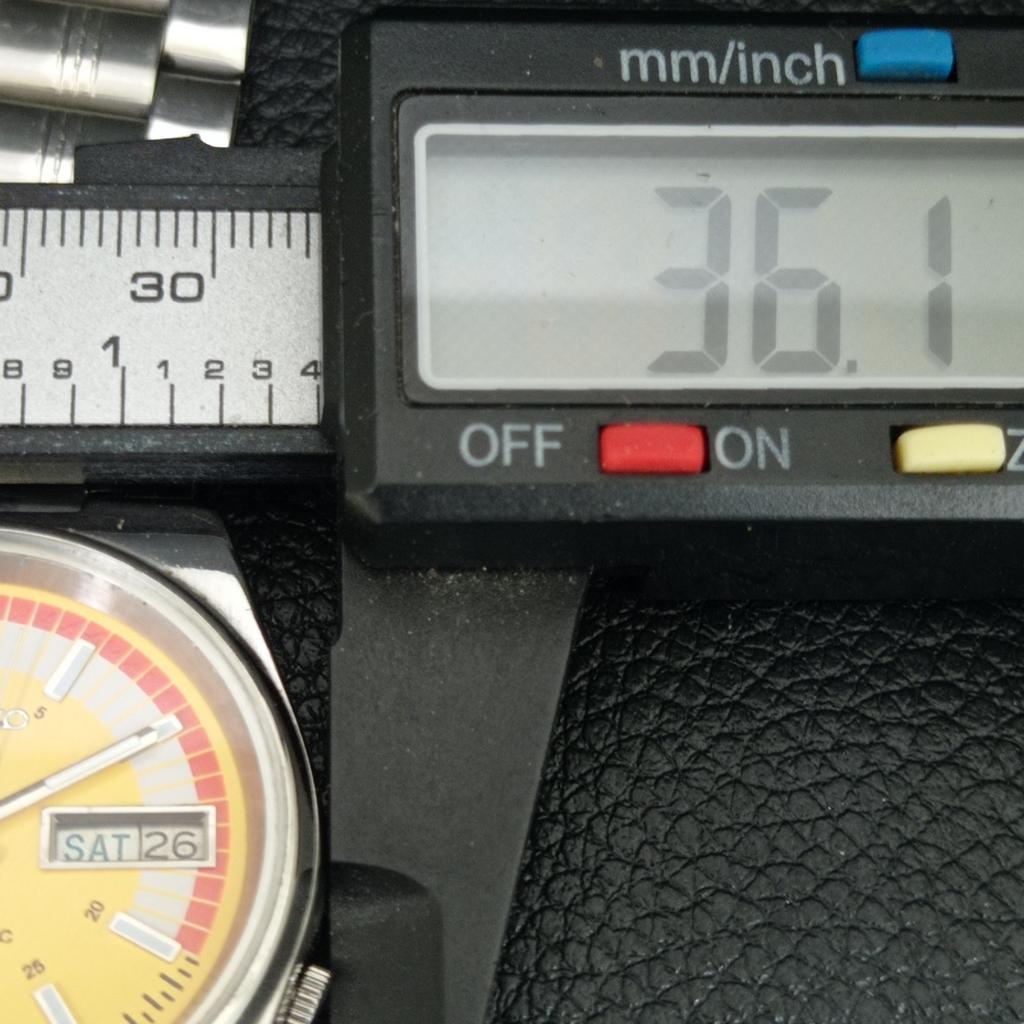 GENUINE VINTAGE SEIKO 5 AUTOMATIC 7009A JAPAN MENS YELLOW DIAL WATCH A708799-1
