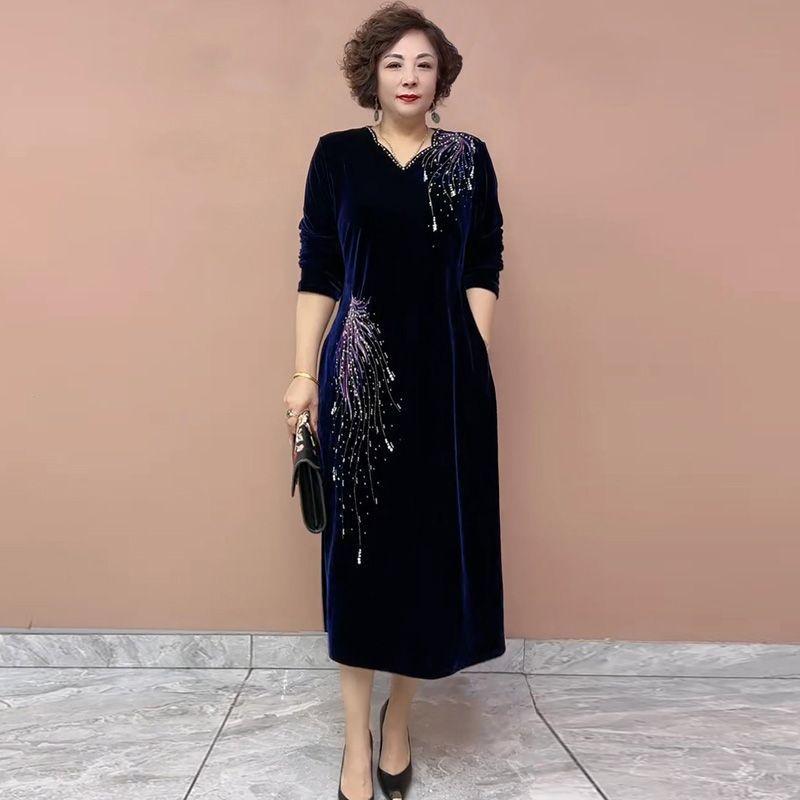 High-end Autumn Winter Retro Women's Velvet Plus-Size Dress V-neck Rhinestone Loose Long A-Line Casual Dress