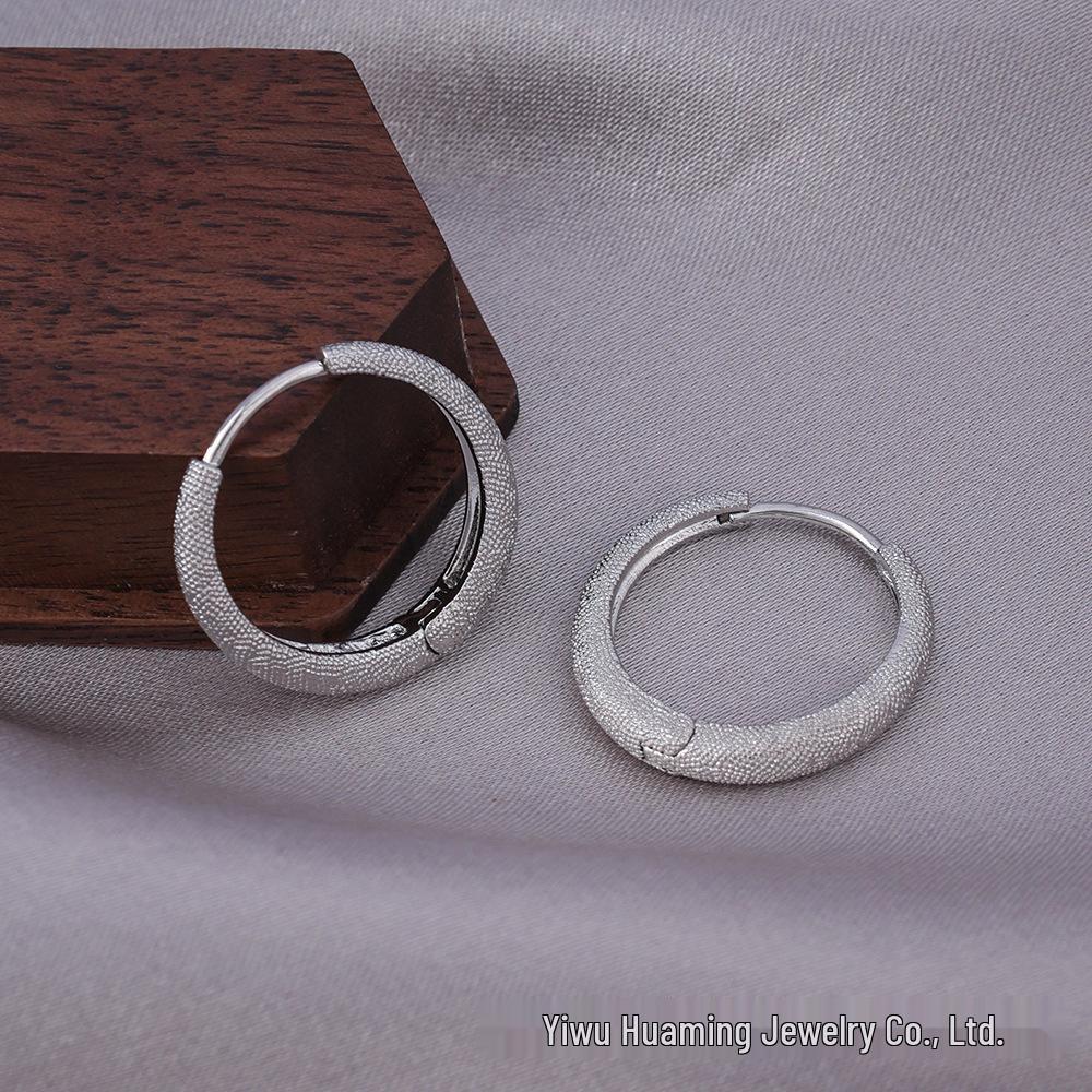 

Классические простые серьги-кольца и серьги-пусеты: Простые, Универсальные, Не тускнеющие украшения - Горячо продаваемые аксессуары в холодном стиле