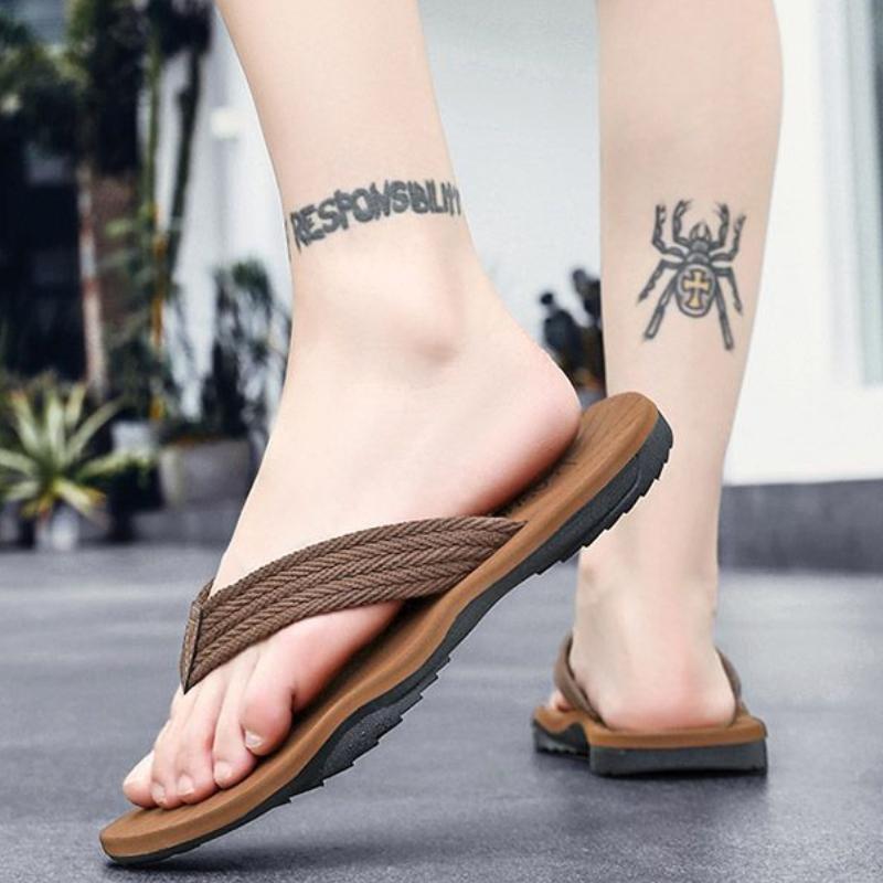 Men's Summer Outdoor Stylish Trendy Thong Flip Flops Unique Thick Sole Non-Slip Wear-Resistant Casual Beach Sandals
