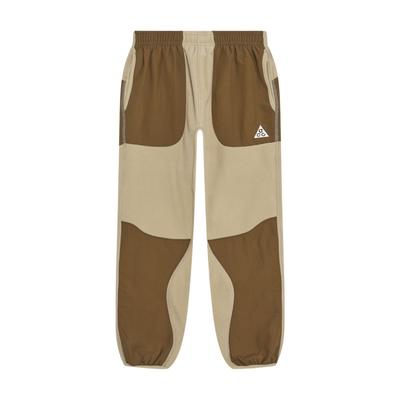 Na dół – Spodnie sportowe i legginsy