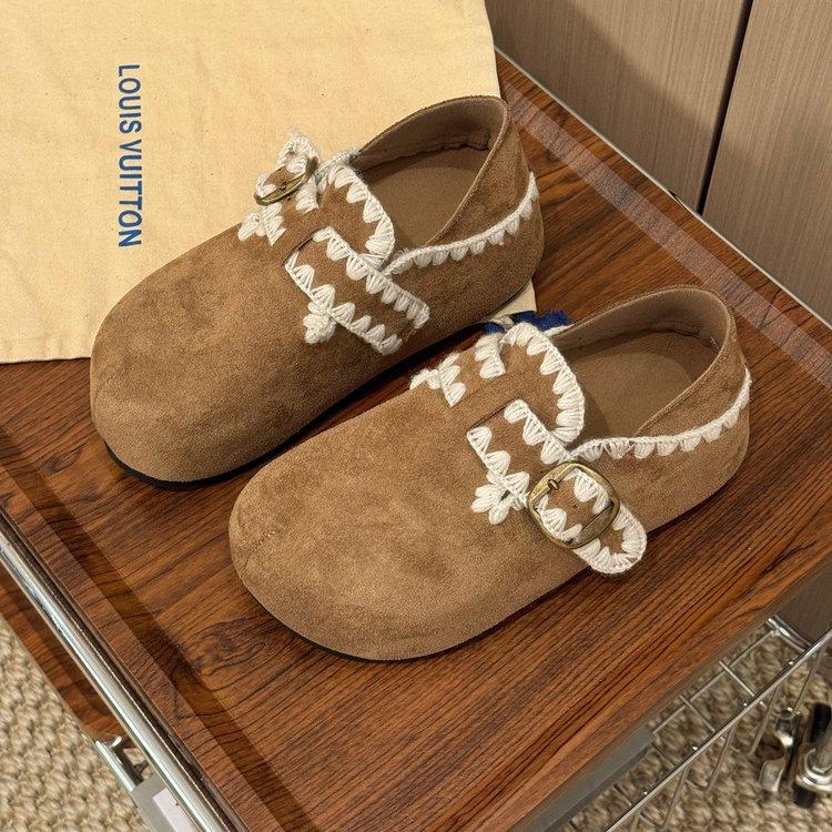 Damenplateauschuhe mit einem Pedal, neue Herbstmodelle, Innenhöhenerhöhung, lässige Einzelchuhe, Retro-Spitze