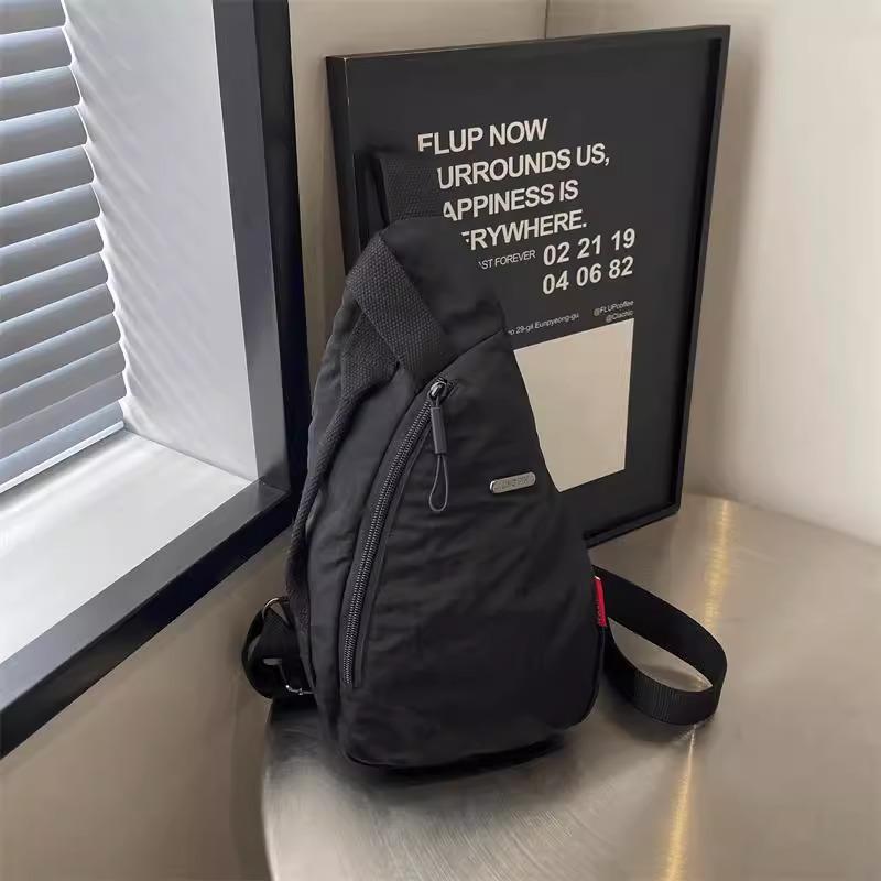 Premium 2025 New Simple Classic Lightweight Fashion Versatile Bag Women's Bag Women's Breast Bag, Fanny Pack