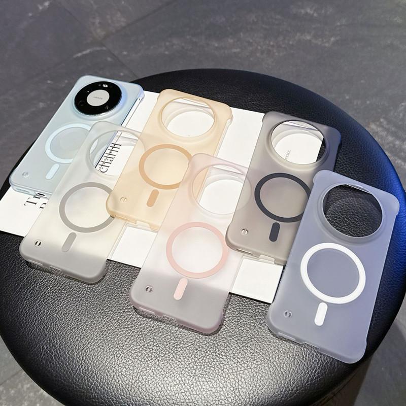 Applicable to Huawei Mate80Pro mobile phone case borderless ice mist matte magnetic suction Pura70 + ultra-thin large hole hard case