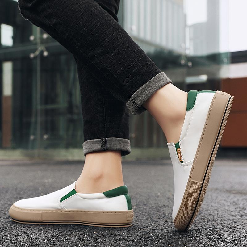 simple canvas shoes