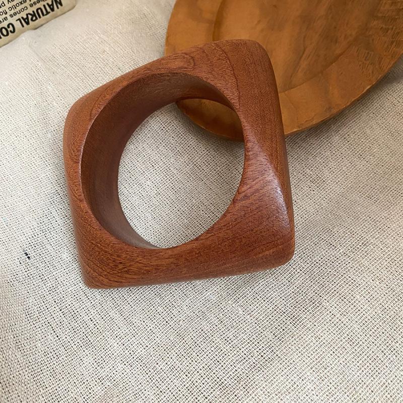 European and American Wooden Bracelets Retro Simple and Versatile Bracelets Light Luxury High-end Temperament Jewelry Women
