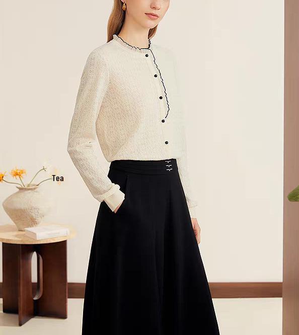 

2025 Autumn High-End Ladies Knit Sweater with Ruffle Trim Long Sleeves Extra Large грязно-белый