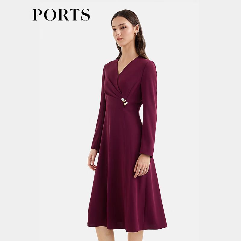 PORTS 2025 Autumn Pleated Waist V-Neck Midi Dress