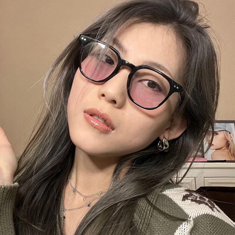 Blush Myopia Aspheric Eyeglass Lenses - Anti-Blue Light, Prescription Compatible, Korean Style Trend.