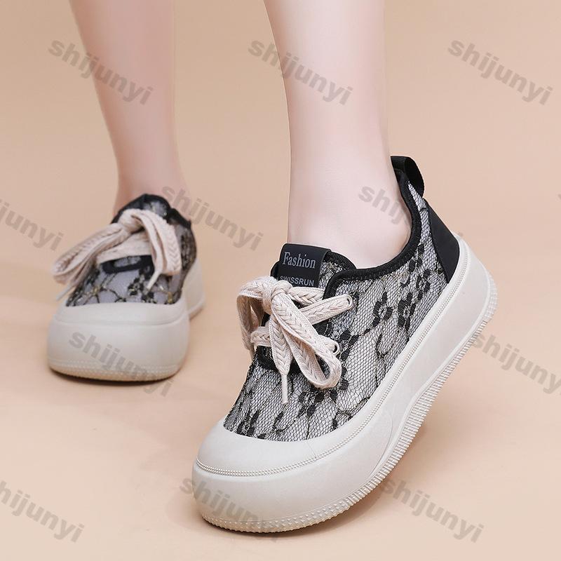 Fashion Women Shoes 2025 Spring New Fashion Comfort Height Increase Casual Shoes Breathable Mesh Non Slip Women Platform Running Shoes