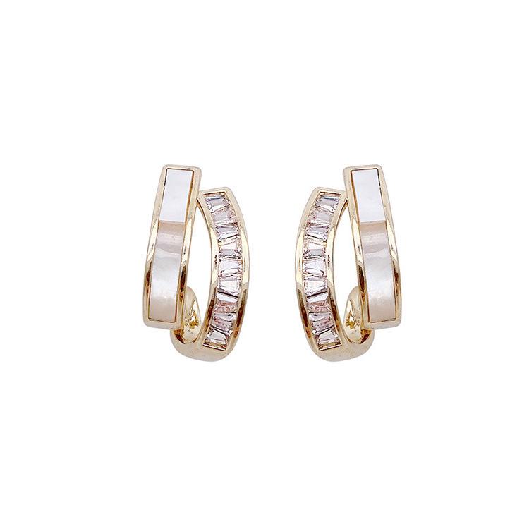 Douyin-Inspired Curved Diamond-Inlaid S925 Silver Earrings: Elegant, Fresh, and Delicate Studs