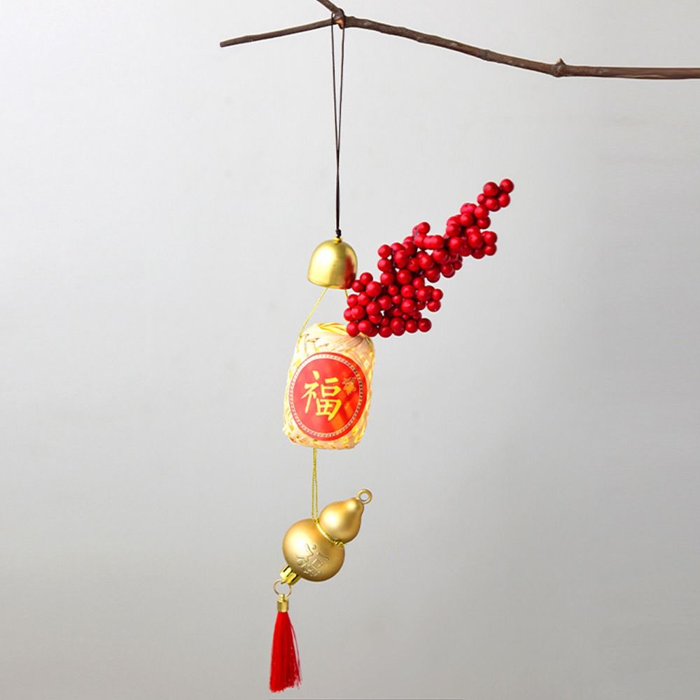 Red New Year Decoration Chinese Knot Tassel Chinese New Year Hanging Pendant Lucky Charm Greeting Chinese Traditional Decoration