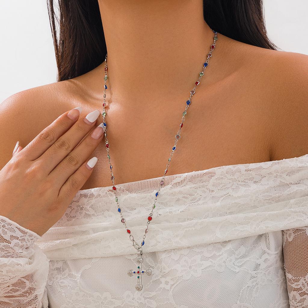 Cross Pendant Necklaces for Women Zinc Alloy Colorful Rhinestones Necklaces Gold Silver Colors Long Choker Trendy Party Jewelry