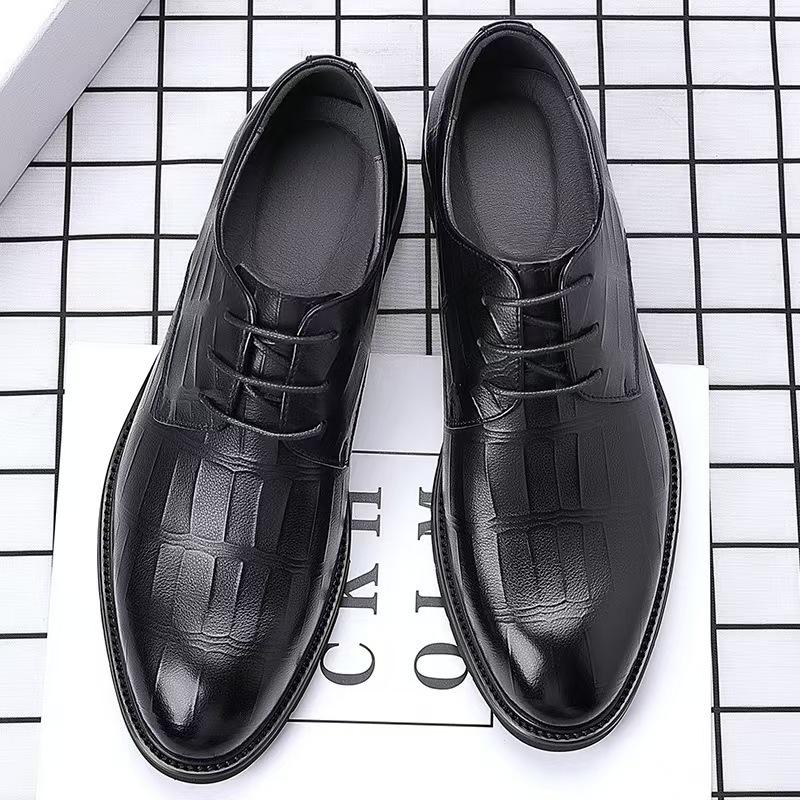 Spring and Autumn New High Quality Men's Leather Shoes British Style Formal Business Casual Shoes Youth Versatile Men's Shoes
