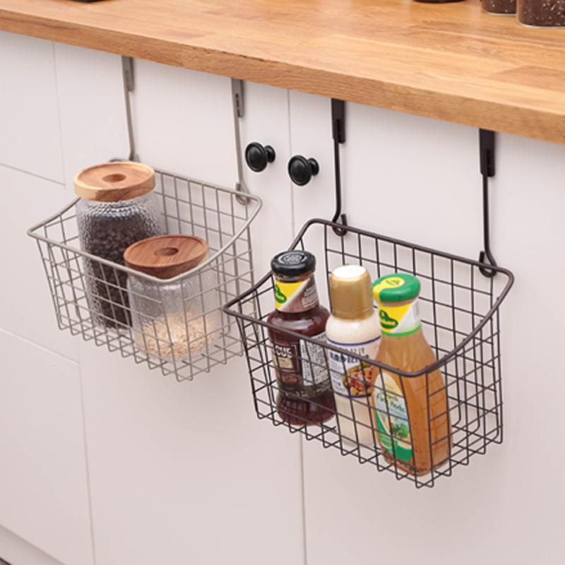 Dormitory bedside hanging basket small shelf Dormitory good goods wrought iron storage basket Hook type storage basket