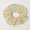 SATUR (W) Classic Logo Scrunchie_Cream