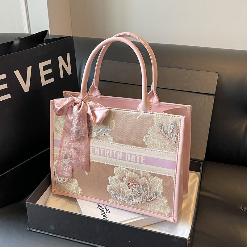 Large Capacity Bag Women's New Underarm Shoulder Bag Casual Tote Bag Commuter Handbag