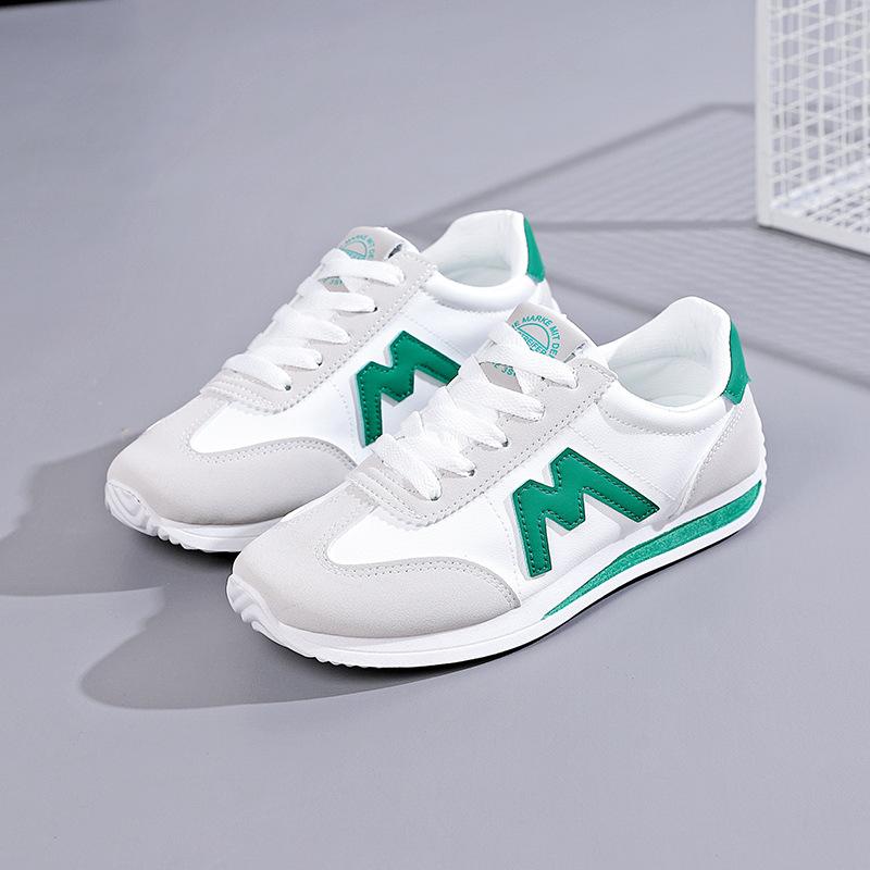 Spring new student little white board shoes women's simple and lightweight virtue shoes niche versatile casual running shoes wear-resistant