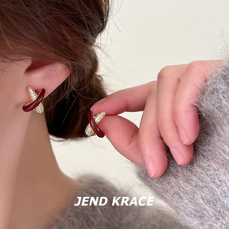 

Elegant Zircon Drip Oil Stud Earrings: 2024 Niche Design for Women