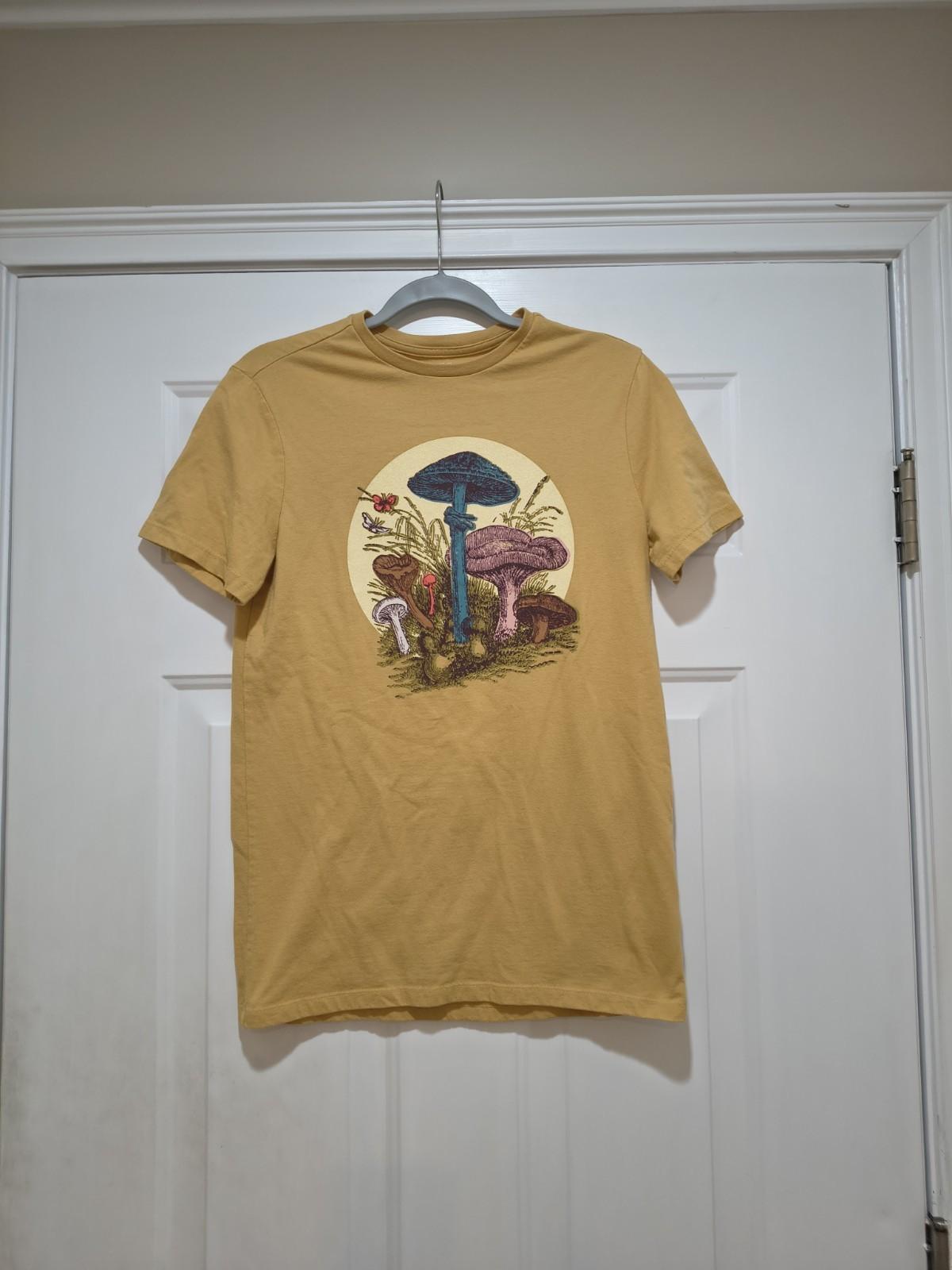 Goodfellow Mushroom Mustard Shirt Size Large Unisex T-Shirt L