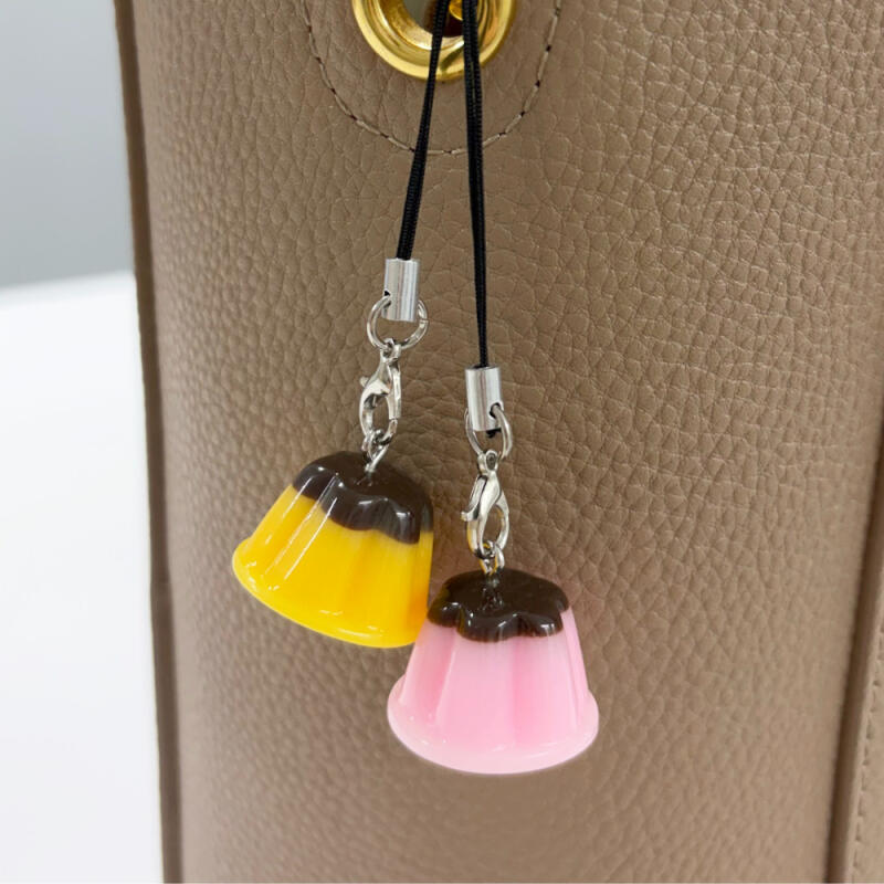 Tangle Mini Pudding Strap Keyring (2 Colors) pink