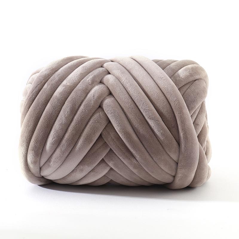 New Velvet Core-Spun Yarn for DIY: 3cm Thick Handmade Blanket, Pillow, Wool Fabric, Strip Yarn, Cat Bed.