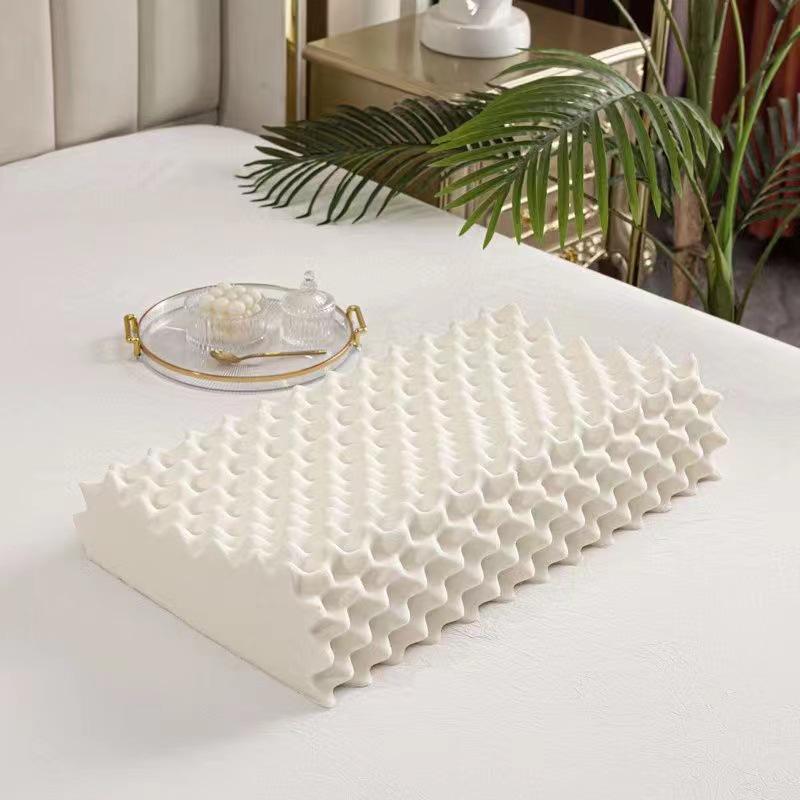 

Латексная шейная подушка - Ортопедическая поддержка с изогнутым массажным дизайном в подарочной коробке 30*50cm [Children]