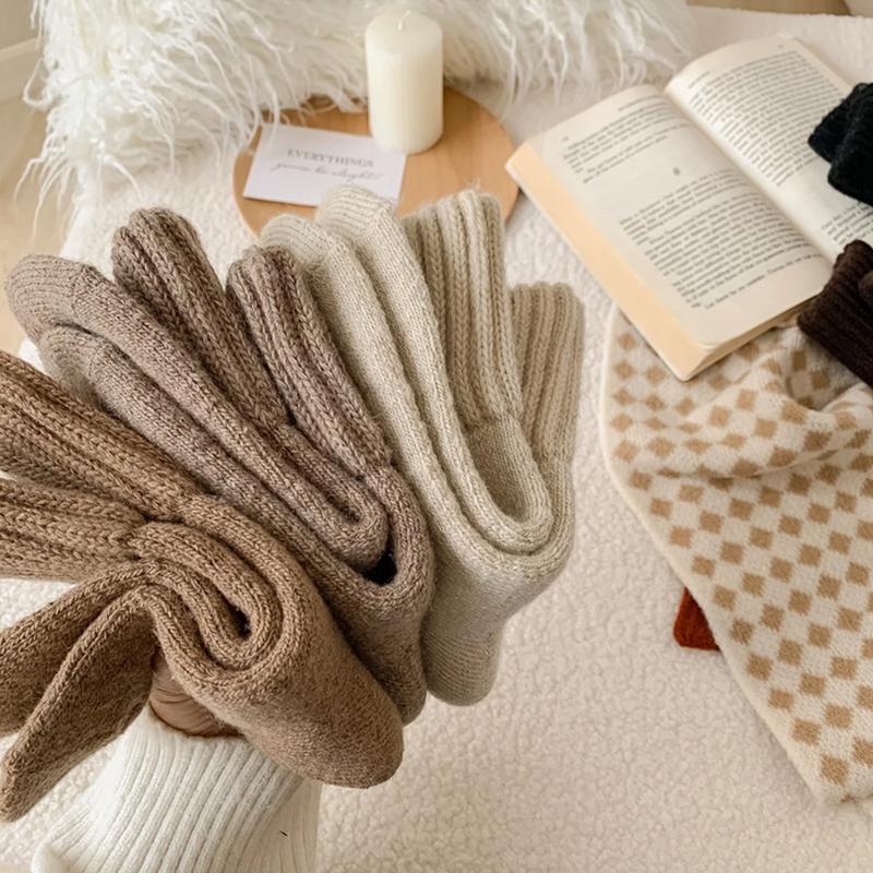 5 Pairs Winter Thickened Wool Socks Women’s Breathable Comfortable Plush Low Tube Snow Socks Korean Simple Warm Cashmere Socks