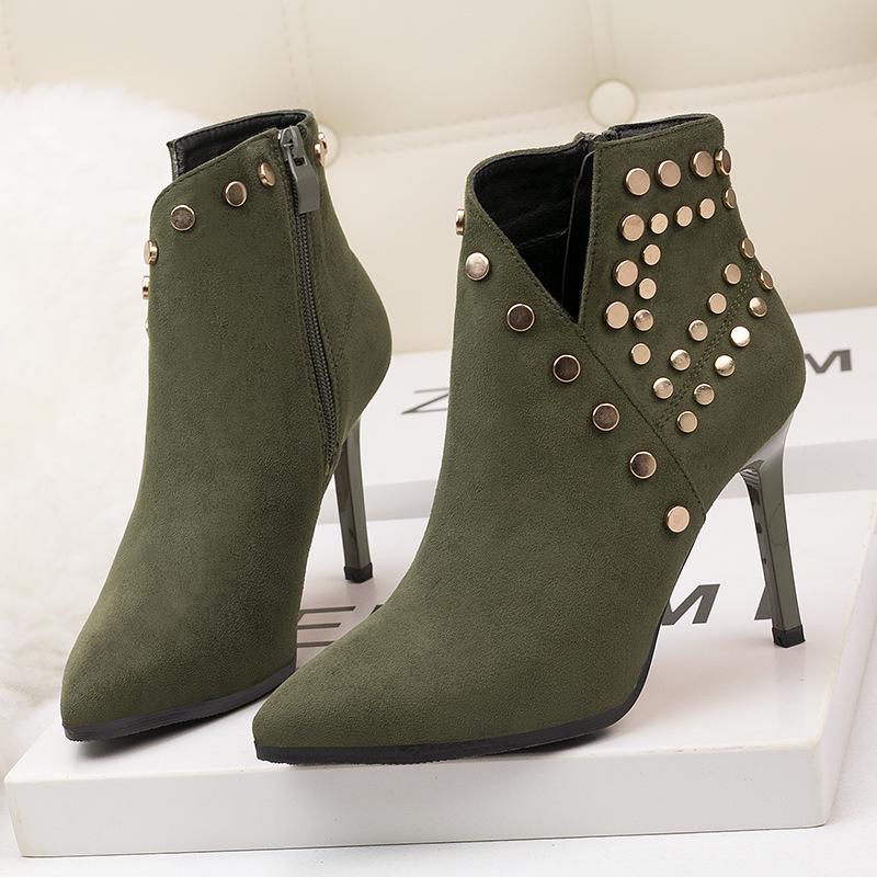 

Fashion thin heel high heel short tube suede pointed head rivet thin women s short boots 39 армія зелений колір