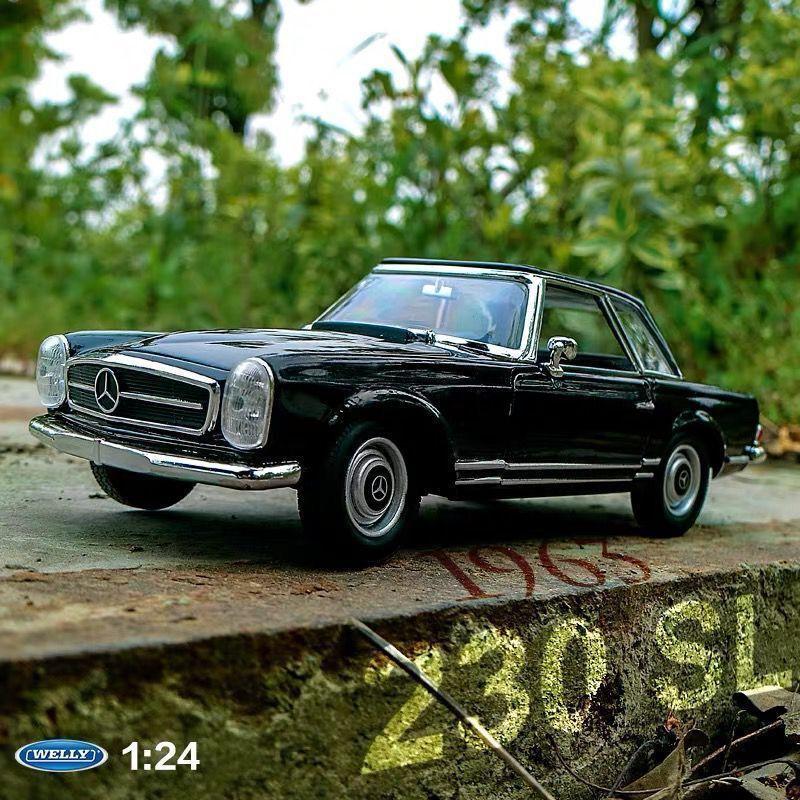Welly 1/24 Mercedes-Benz 230SL Alloy Sports Car Model Diecast Metal Classic Retro Old Car Vehicle Model Simulation Kids Toy Gift