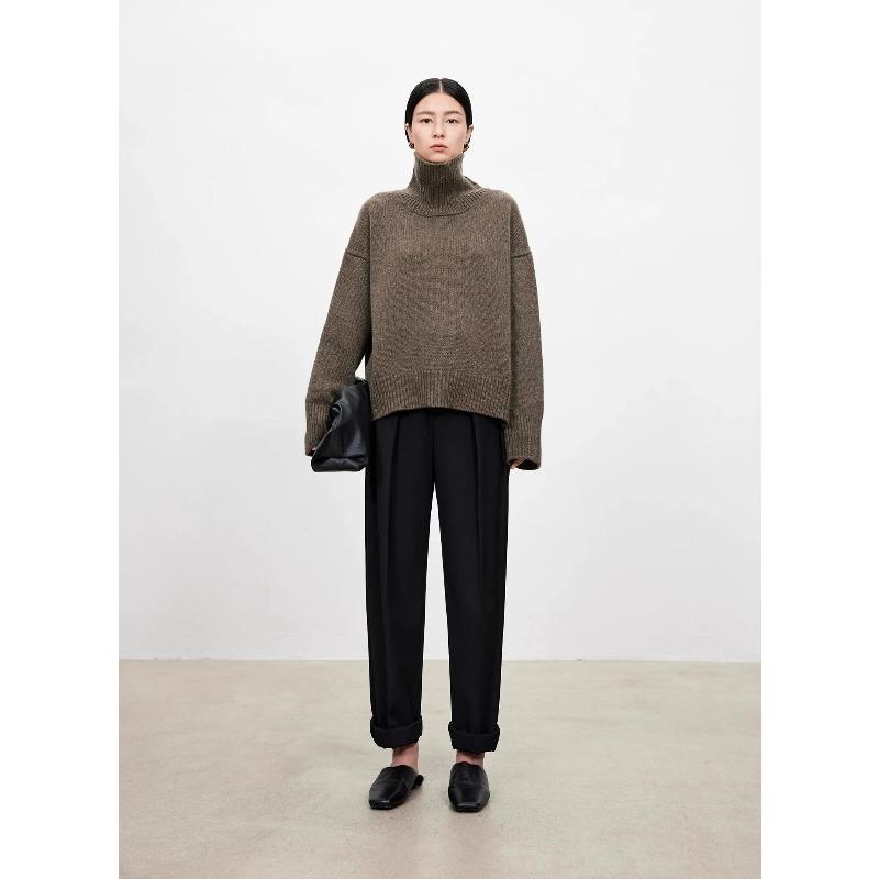 Thickened Turtleneck Sweater Women's Loose Lazy Knit Silhouette Sweater European Products