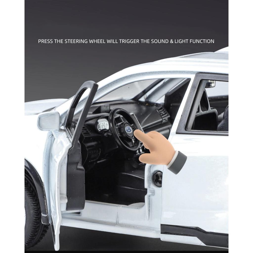 1/30 Subaru Forester SUV Alloy Muscle Car Model Sound and Light Pull Back Children's Toy Collectibles Birthday Gift