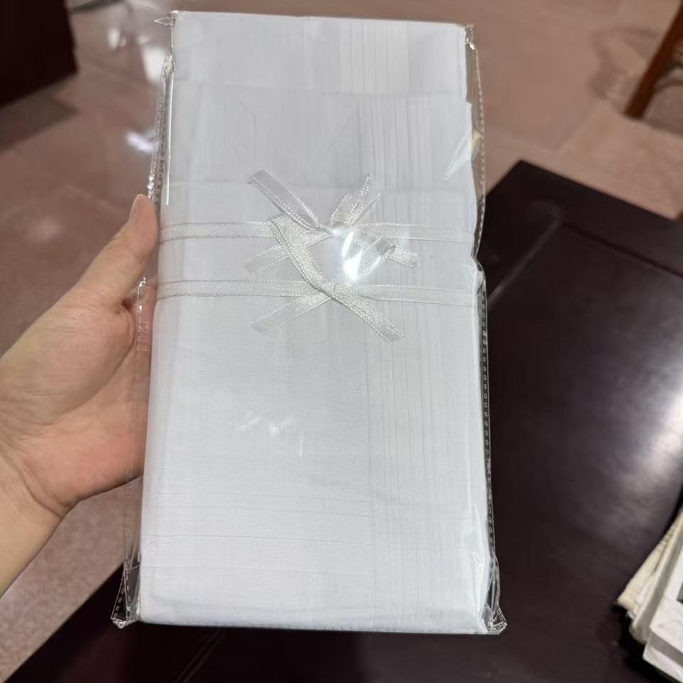 

In Stock: 5-Pack 40cm White Cotton Square Handkerchief with Graffiti Embroidery 40x40 cm белый