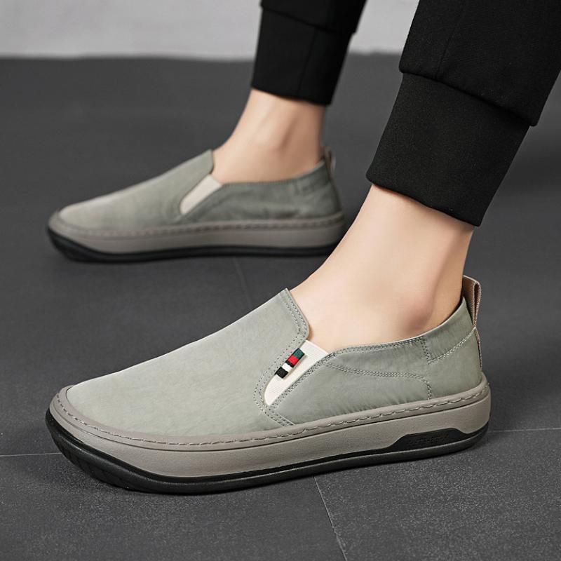 Fashion Summer Sneakers Men Ice Silk Cloth Canvas Shoes for Men Trend Breathable Walking Shoes Comfortable Slip On Flat Shoes Male 2024