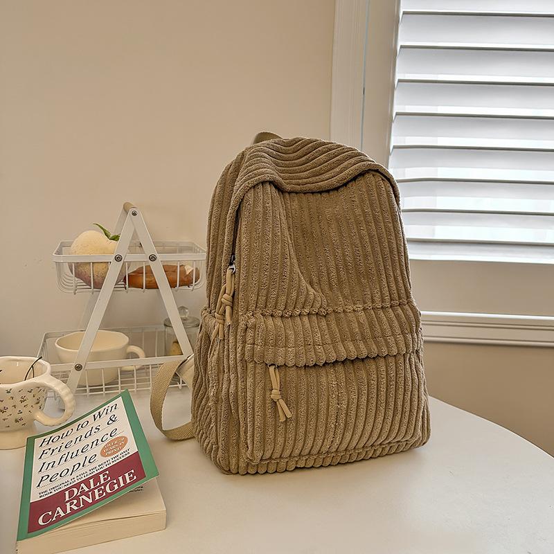 

Новый модный и простой школьный рюкзак для учащихся средней и старшей школы с бархатным покрытием, большой вместимости, универсальный рюкзак, дорожный рюкзак .