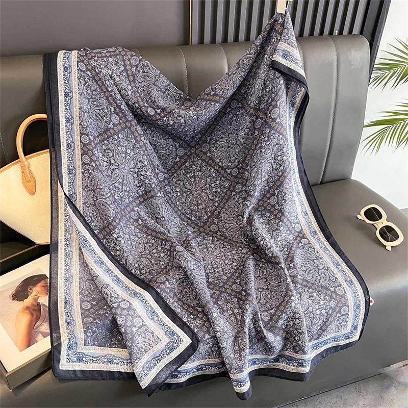 New Spring Women Cotton Scarf Beach Hijab Shawls and Wraps  Luxury Brand Flower Female Foulard Echarpe Designer Bandana