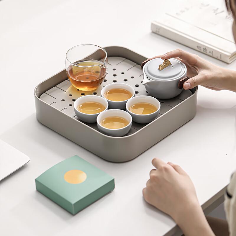 Lan Tai Mountains & Rivers Portable Ceramic Kung Fu Tea Set