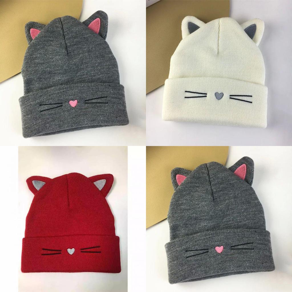 Animal Element Knitted Cap For Women Fall Cold Weather Soft Polyester Fashion Accessory