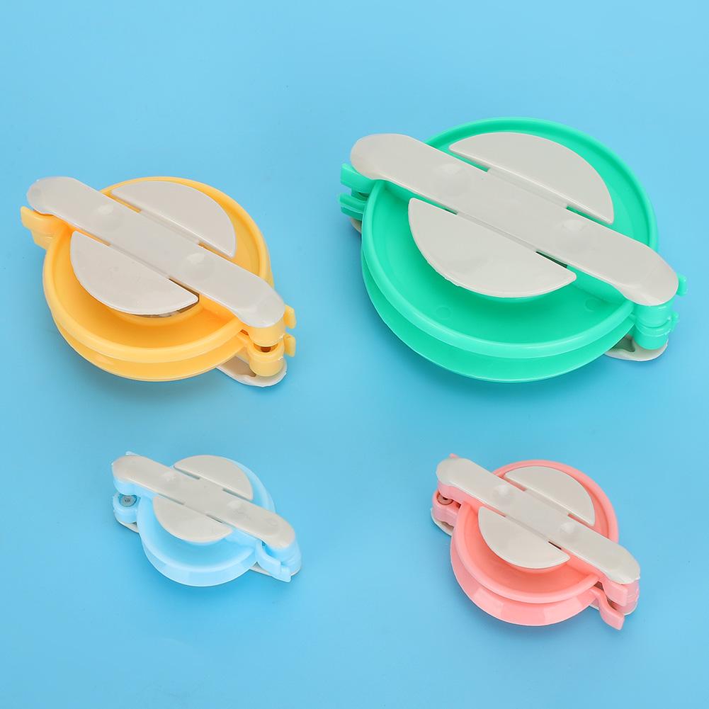 4 Sizes Pompom Maker Plastic DIY Fluff Ball Weaving Needlework Knitting Tools Set