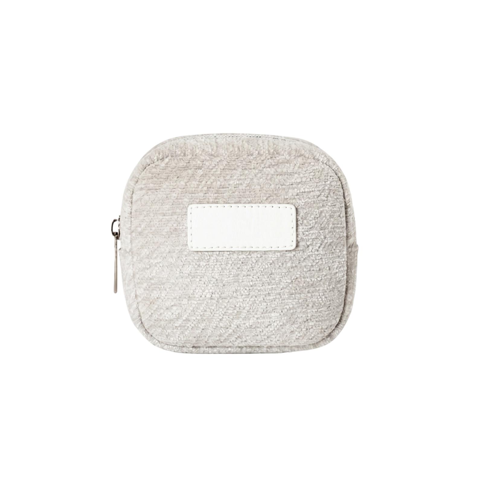 

Portable Travel Makeup Bag Small Cosmetic Pouch Organizer Zipper Storage Case for Toiletries and Personal Care Accessories one size