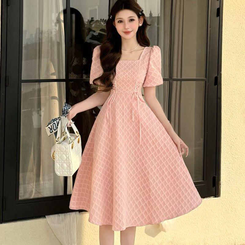 Plus Size Black Square Neck A-Line Dress - Slimming Mature Style for Pear Shapes
