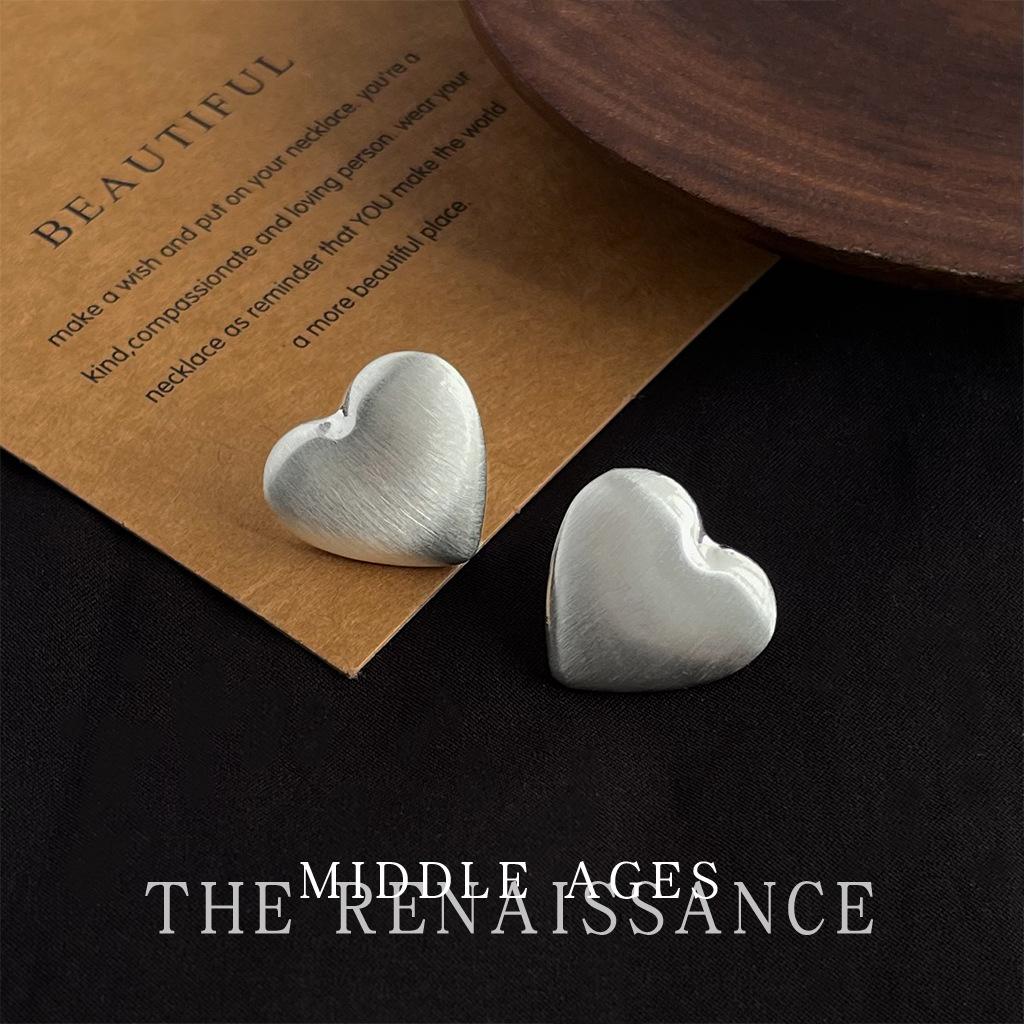 Нишевая коллекция овальных серебряных матовых сережек-гвоздиков  Холодный ветер  серьги украшения для ушей