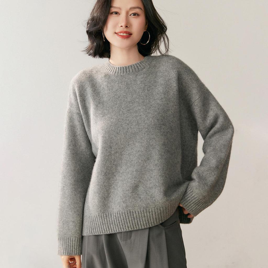 Women's Cashmere Knit Sweater: 2026 Autumn/Winter, Round Neck, Solid Color, Thickened Warm, Lazy Style.