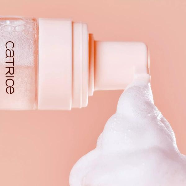 Catrice Soft Glam Foam Primer Baza Pod Makijaż 010 Beyond The Cloud 32,5Ml