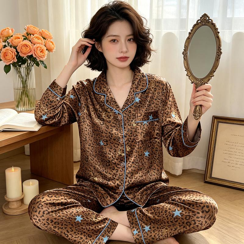 Sweet and high-value butterfly print ice silk pajamas women's ins loungewear long-sleeved trousers two-piece set