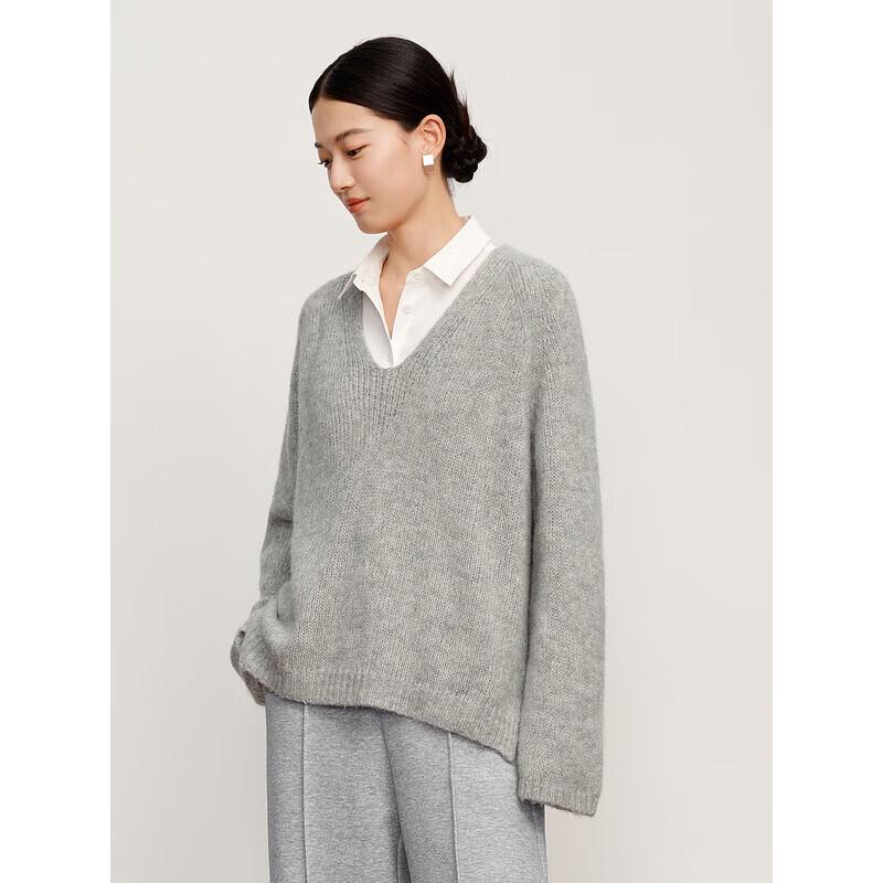 JUZUI ANNANCO Women's Relaxed V-Neck Wool Blend Sweater