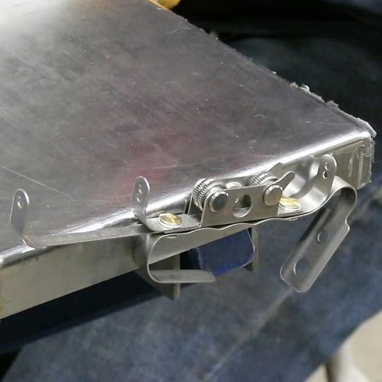 TIG Feeder with Magnetic Base Thermal Shield Bendable Arm Professional