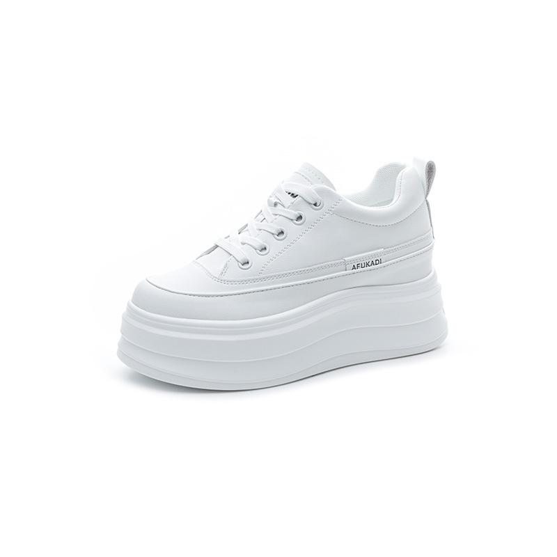 Inner height increase small women's shoes spring new leather breathable 8 thick-soled shallow mouth low-top casual board shoes