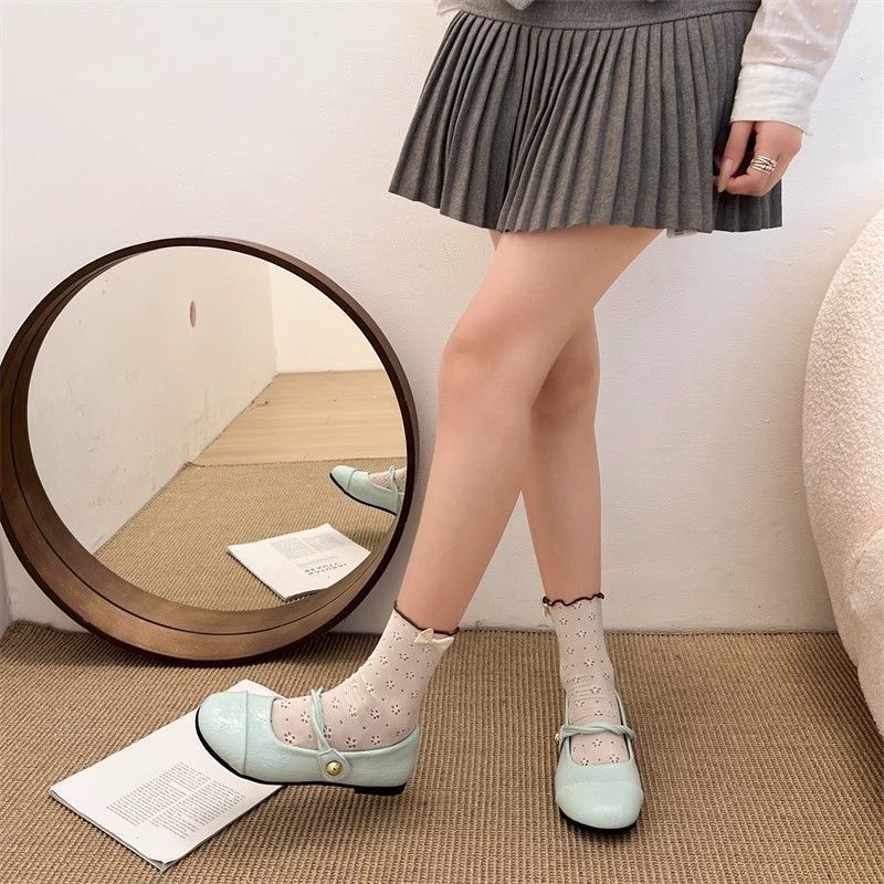 Round head Velcro Mary Jane shoes women's 2025 summer new Korean version evening breeze with skirt flat women's single shoes